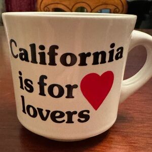 Vintage 80s California is for Lovers mug.
